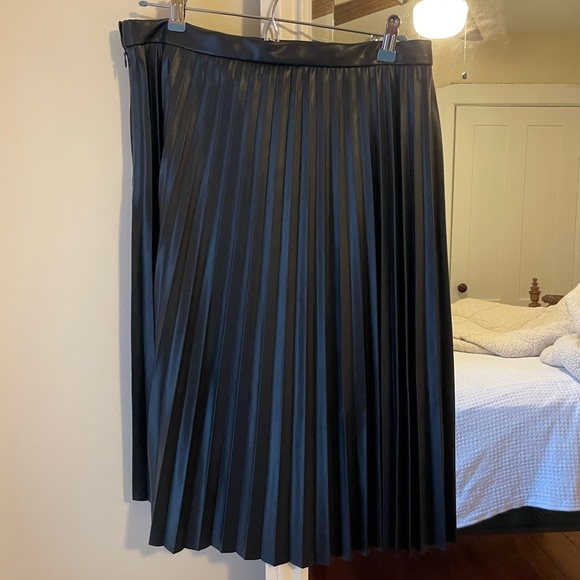 bagatelle Dresses & Skirts - Faux leather pleated skirt